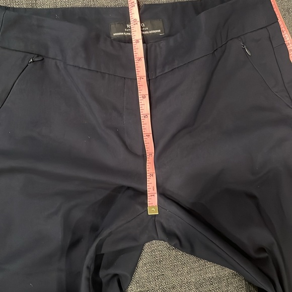 Women’s pant suit - Picture 10 of 17